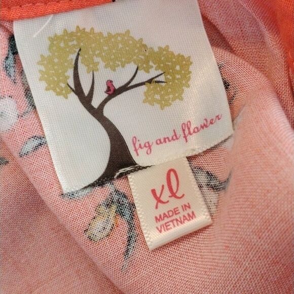 Fig and Flower Top - Picture 7 of 10